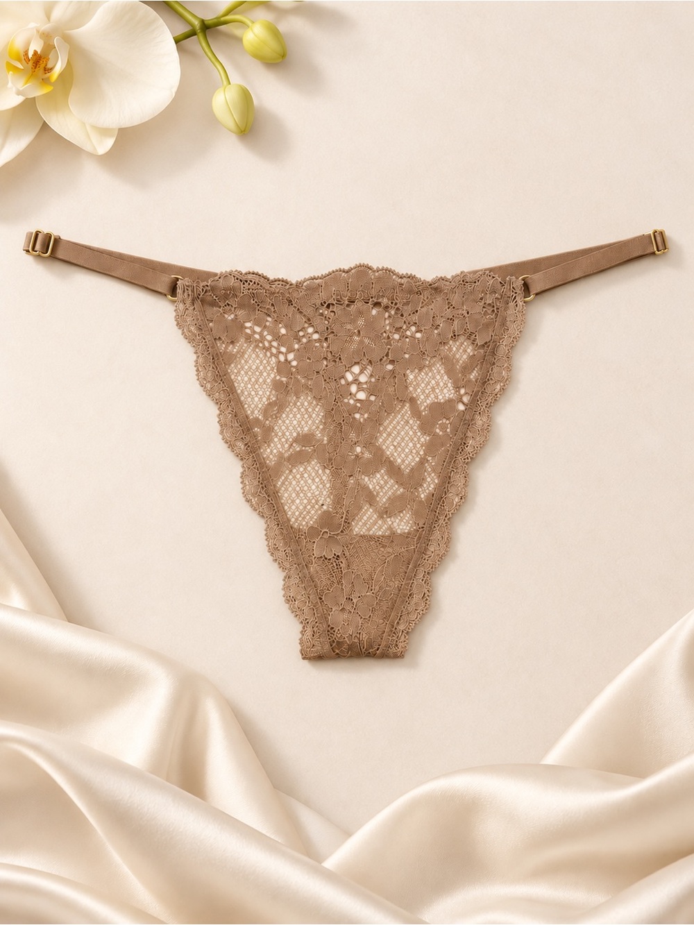 NWT Victoria’s Secret Dream Angels Taupe Lace V-String Size Small